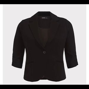 STUDIO SOHO PREMIUM PONTE BACK STRETCH BLAZER
